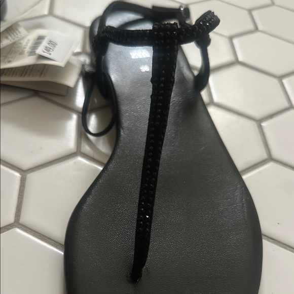 Zara Black T-Strap Sandals with Ankle Closure - Picture 3 of 5